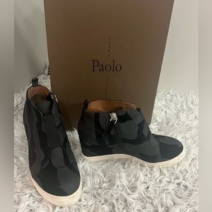 Women’s Paola Felicia-L Camo Wedge Shoe - Size 5.5M